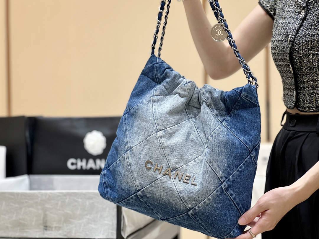 Ellebag super fake CHANEL 22 Small Handbag in Denim: A Modern Masterpiece of Elegance and Craftsmanship(2024 Dec Updated)-Best Quality Fake Louis Vuitton Bag Online Store, Replica designer bag ru