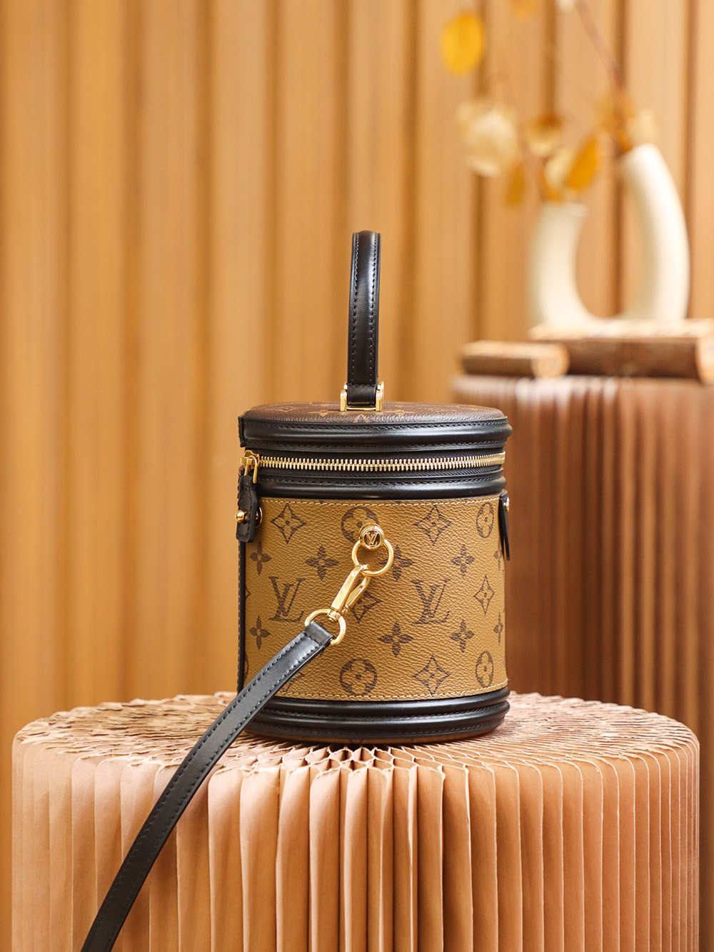 “Ellebag’s 1:1 Replica of Louis Vuitton Cannes M43986: The Iconic ‘Fortune Bucket’ Recreated to Perfection”(2024 Dec Updated)-সেরা মানের নকল লুই ভিটন ব্যাগ অনলাইন স্টোর, রেপ্লিকা ডিজাইনার ব্যাগ ru