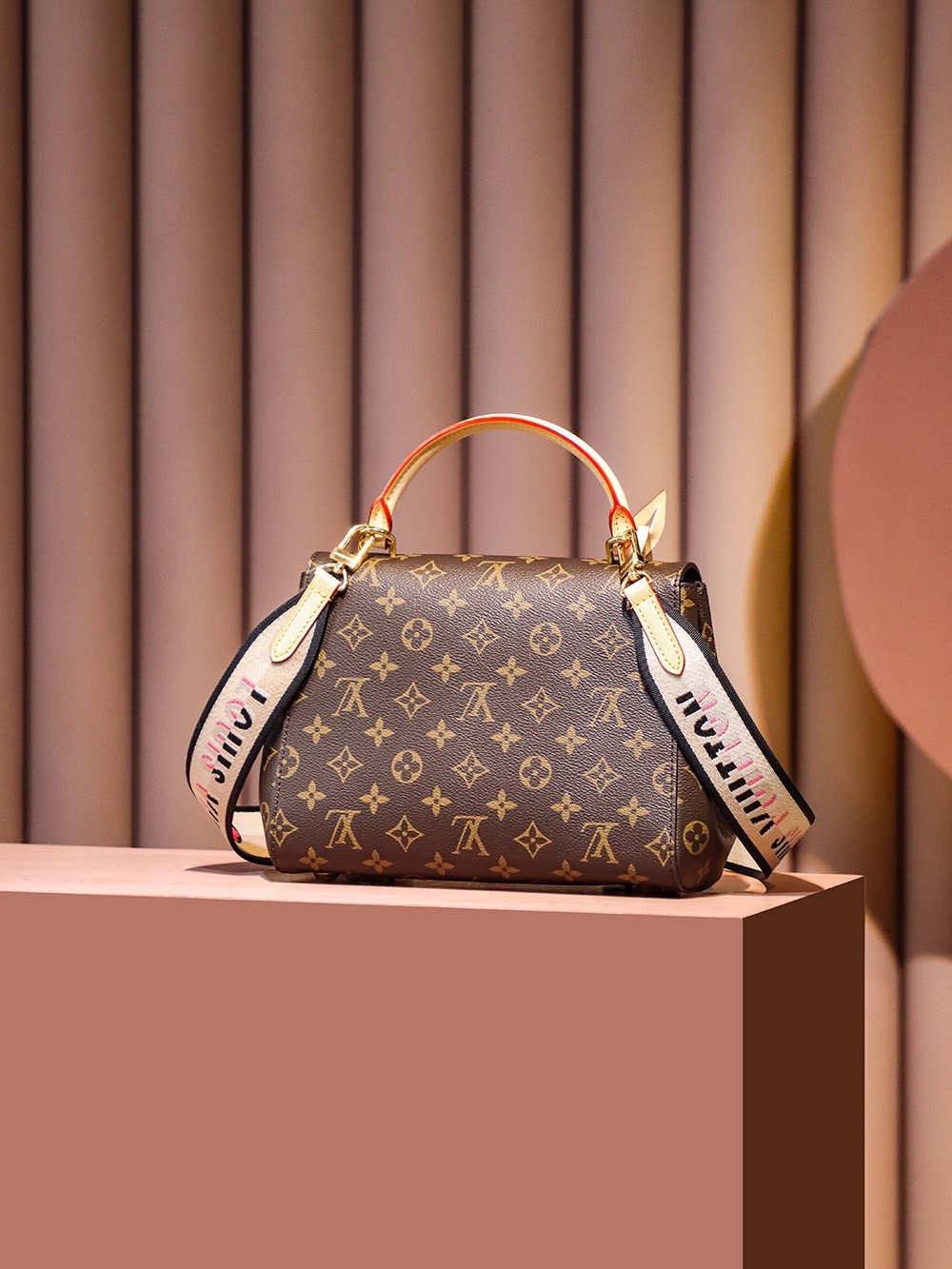 Ellebag’s 1:1 Replica of Louis Vuitton Cluny BB M46372 & Cluny Mini M46055: Crafting Luxury with Precision(2024 Dec Updated)-Zoo Zoo Fake Louis Vuitton Hnab Online Khw, Replica designer hnab ru