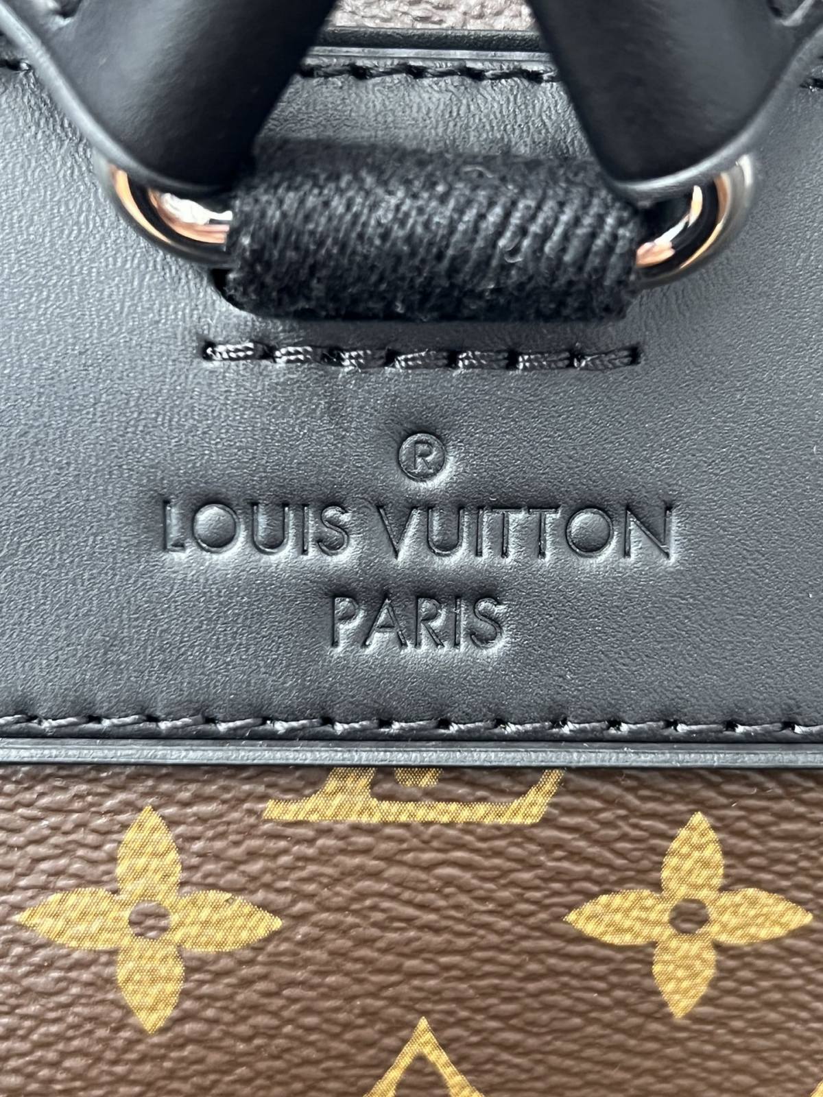 Ellebag’s 1:1 Replica of Louis Vuitton M43735 Christopher Medium Backpack – A Tribute to Rugged Elegance(2024 Dec Updated)-সেরা মানের নকল লুই ভিটন ব্যাগ অনলাইন স্টোর, রেপ্লিকা ডিজাইনার ব্যাগ ru