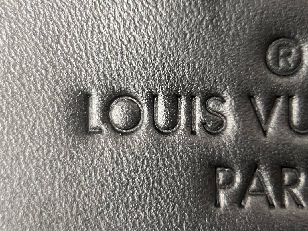 Ellebag’s 1:1 Replica of Louis Vuitton M43735 Christopher Medium Backpack – A Tribute to Rugged Elegance(2024 Dec Updated)-সেরা মানের নকল লুই ভিটন ব্যাগ অনলাইন স্টোর, রেপ্লিকা ডিজাইনার ব্যাগ ru