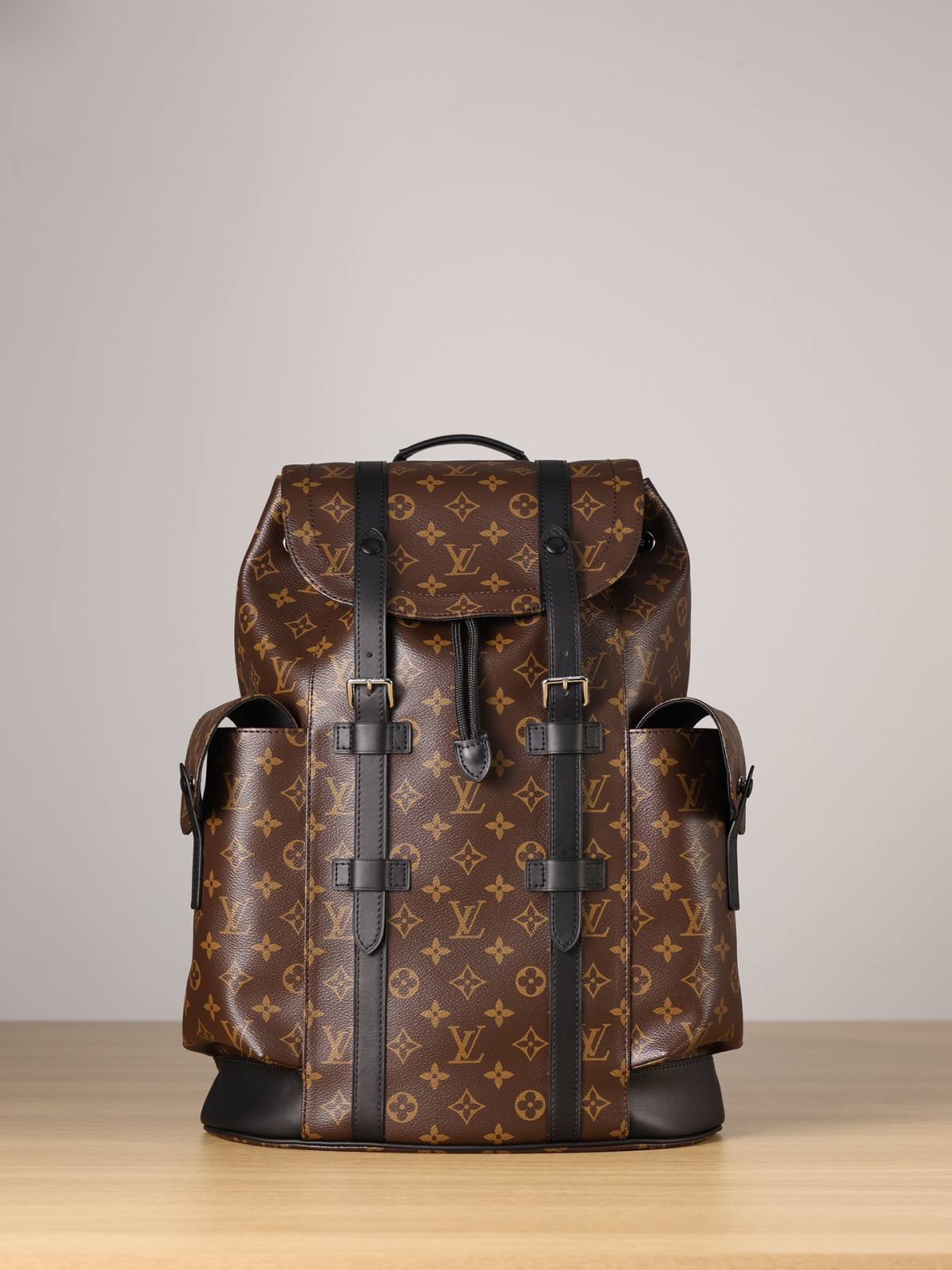 Ellebag’s 1:1 Replica of Louis Vuitton M43735 Christopher Medium Backpack – A Tribute to Rugged Elegance(2024 Dec Updated)-সেরা মানের নকল লুই ভিটন ব্যাগ অনলাইন স্টোর, রেপ্লিকা ডিজাইনার ব্যাগ ru