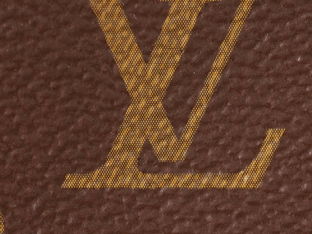 Ellebag’s 1:1 Replica of Louis Vuitton M43735 Christopher Medium Backpack – A Tribute to Rugged Elegance(2024 Dec Updated)-সেরা মানের নকল লুই ভিটন ব্যাগ অনলাইন স্টোর, রেপ্লিকা ডিজাইনার ব্যাগ ru