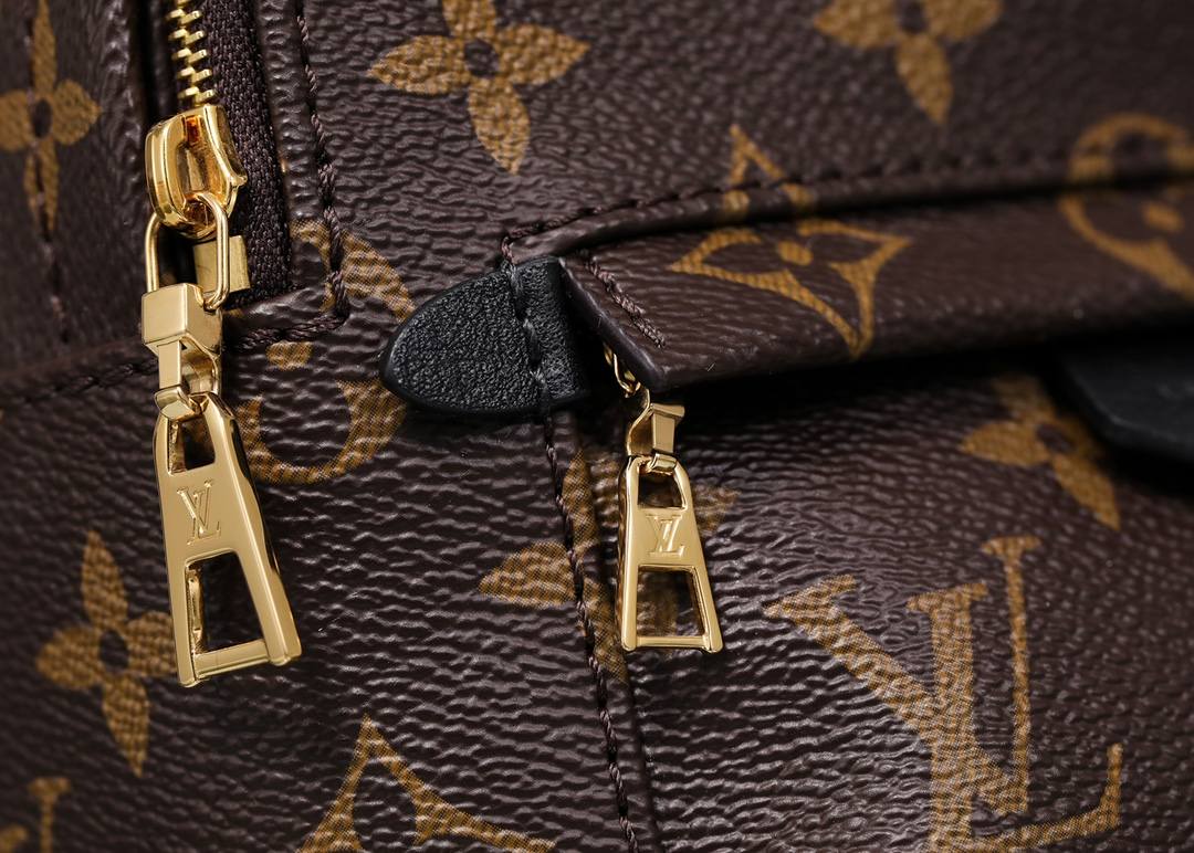 Ellebag’s 1:1 Replica of Louis Vuitton M44873 Small Backpack: Crafting Luxury with Precision (2024 Nov Updated)-Best Quality Fake Louis Vuitton Bag Online Store, Replica designer bag ru