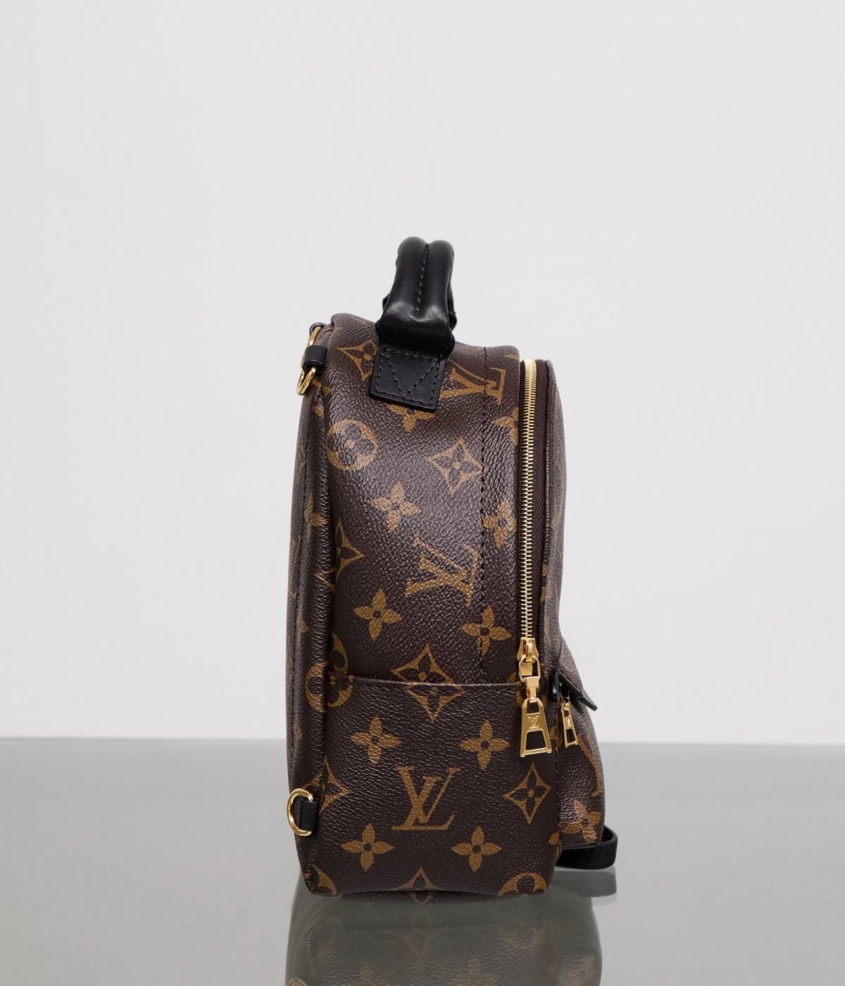 Ellebag’s 1:1 Replica of Louis Vuitton M44873 Small Backpack: Crafting Luxury with Precision (2024 Nov Updated)-Best Quality Fake Louis Vuitton Bag Online Store, Replica designer bag ru