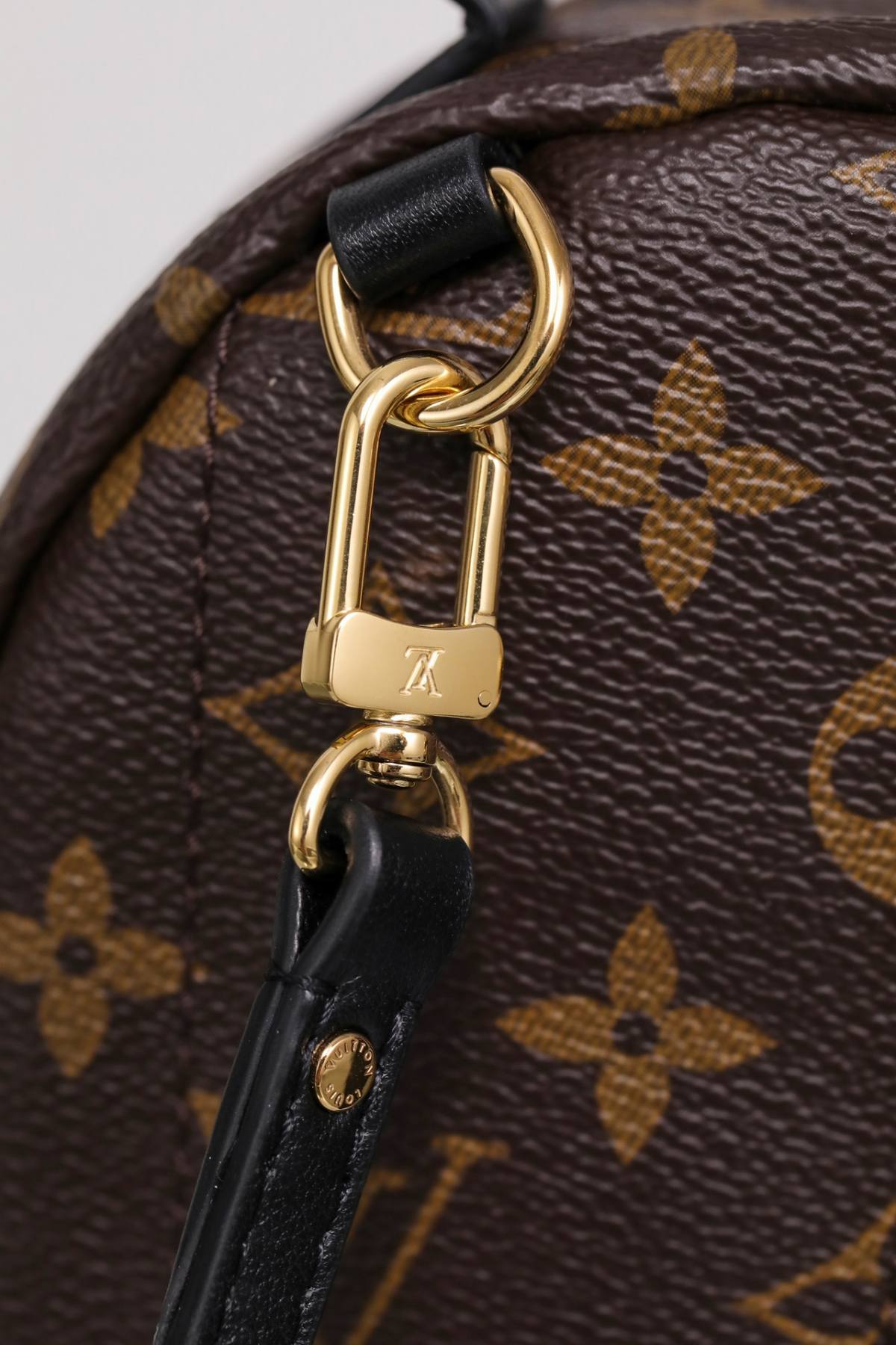 Ellebag’s 1:1 Replica of Louis Vuitton M44873 Small Backpack: Crafting Luxury with Precision (2024 Nov Updated)-Best Quality Fake Louis Vuitton Bag Online Store, Replica designer bag ru