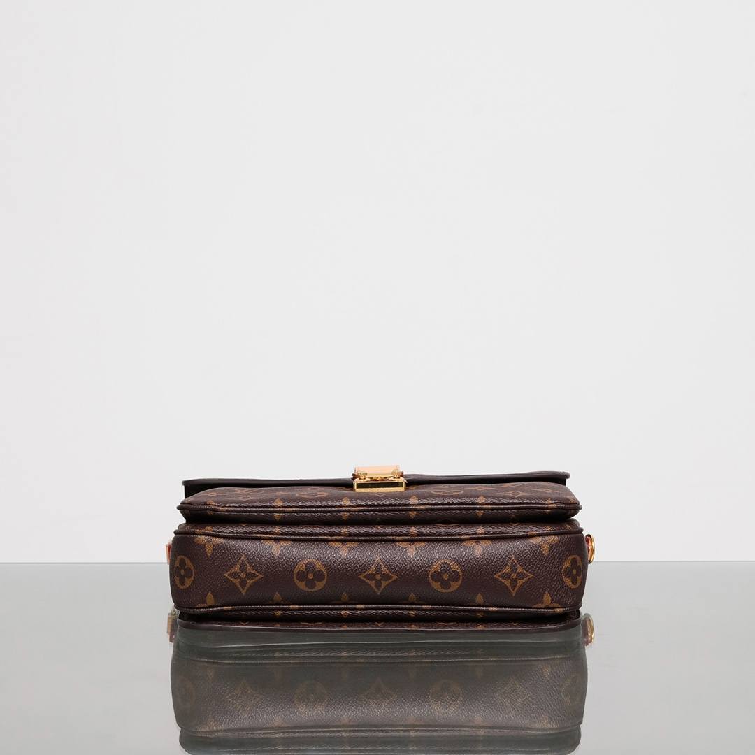 Ellebag’s 1:1 Replica of Louis Vuitton M44875 Classic Monogram Messenger Bag: Crafting Perfection with Authentic Materials (2024 Dec updated)-সেরা মানের নকল লুই ভিটন ব্যাগ অনলাইন স্টোর, রেপ্লিকা ডিজাইনার ব্যাগ ru