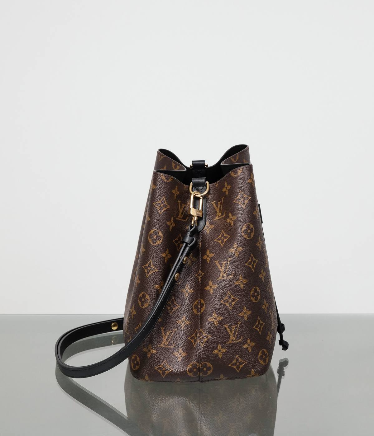 Ellebag’s 1:1 Replica of Louis Vuitton M44887 Caramel Bucket Bag: Recreating a Timeless Icon(2024 Dec updated)-Meilleure qualité de faux sac Louis Vuitton en ligne, réplique de sac de créateur ru