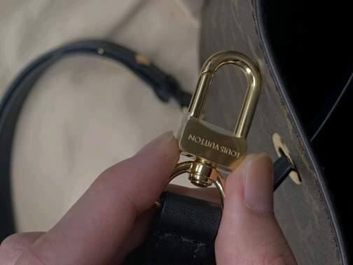 Ellebag’s 1:1 Replica of Louis Vuitton M44887 Caramel Bucket Bag: Recreating a Timeless Icon(2024 Dec updated)-Meilleure qualité de faux sac Louis Vuitton en ligne, réplique de sac de créateur ru