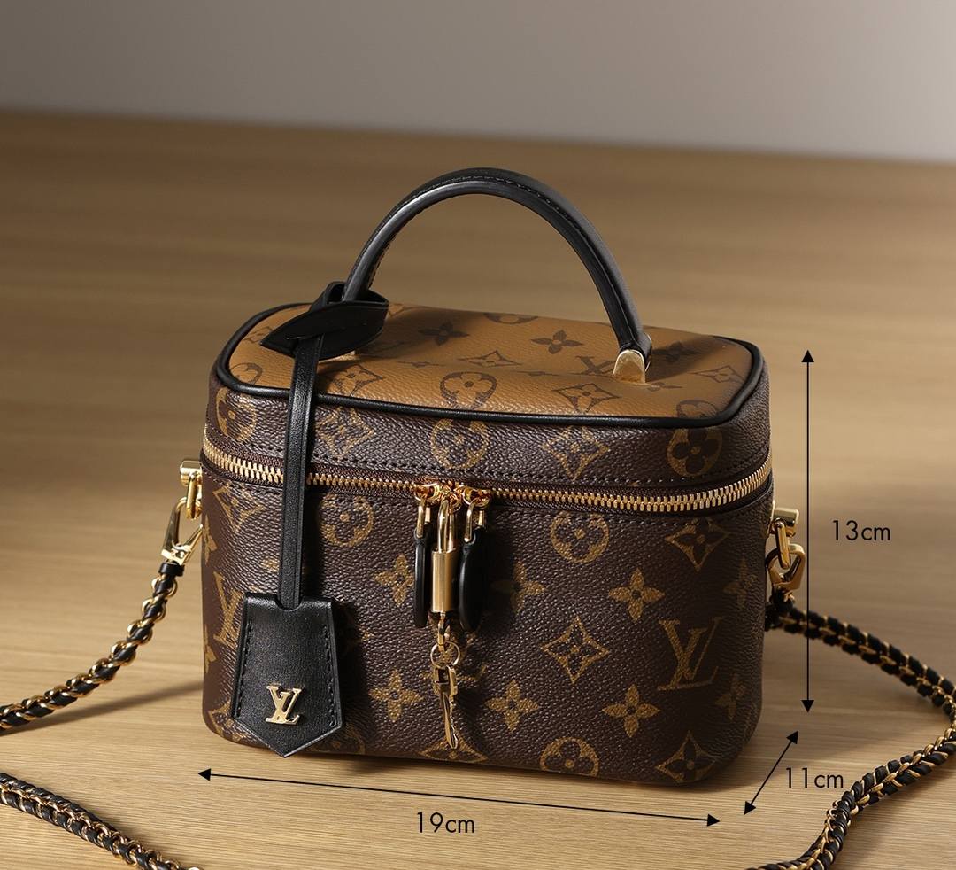 Ellebag’s 1:1 Replica of Louis Vuitton M45165 Vanity Small Handbag Crossbody: The Ultimate in Craftsmanship(2024 Dec Updated)-Meilleure qualité de faux sac Louis Vuitton en ligne, réplique de sac de créateur ru