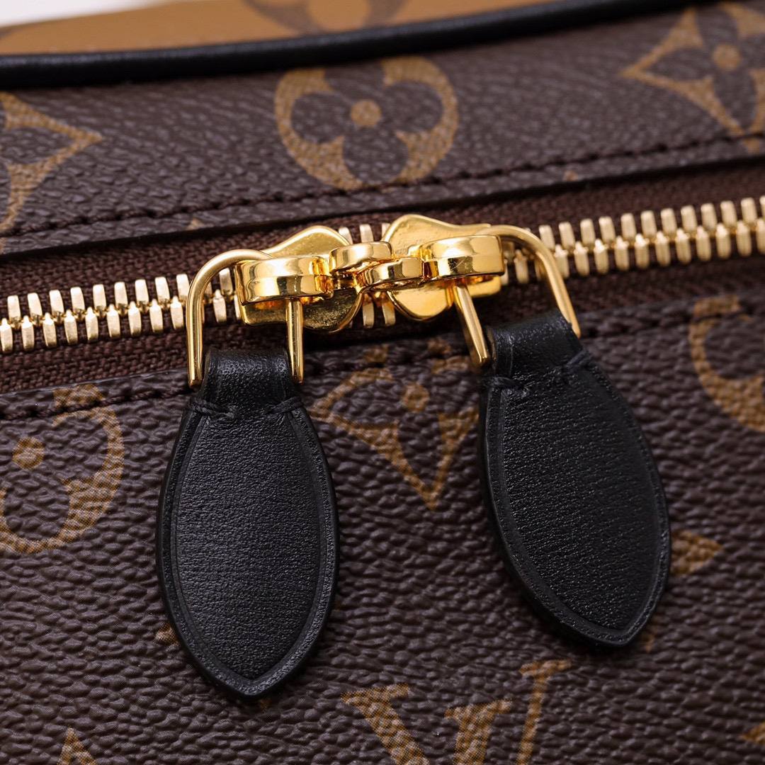 Ellebag’s 1:1 Replica of Louis Vuitton M45165 Vanity Small Handbag Crossbody: The Ultimate in Craftsmanship(2024 Dec Updated)-Meilleure qualité de faux sac Louis Vuitton en ligne, réplique de sac de créateur ru