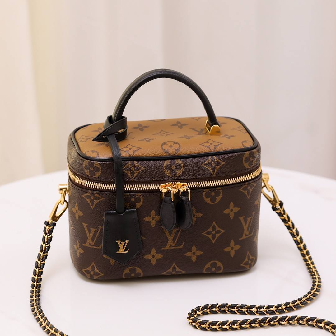 Ellebag’s 1:1 Replica of Louis Vuitton M45165 Vanity Small Handbag Crossbody: The Ultimate in Craftsmanship(2024 Dec Updated)-Meilleure qualité de faux sac Louis Vuitton en ligne, réplique de sac de créateur ru