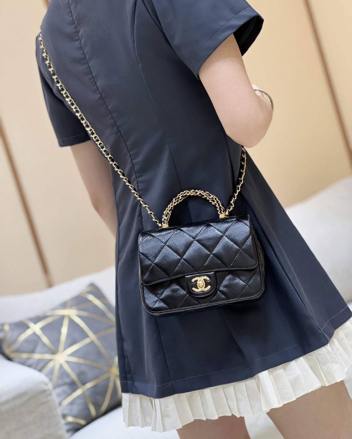 Ellebag super fake Chanel 24B Mini Flap Bag with Top Handle: A 2024 Masterpiece(2024 Dec Updated)-Meilleure qualité de faux sac Louis Vuitton en ligne, réplique de sac de créateur ru