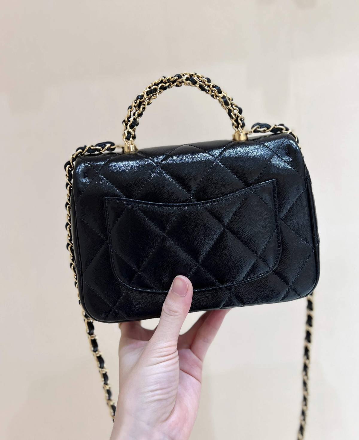 Ellebag super fake Chanel 24B Mini Flap Bag with Top Handle: A 2024 Masterpiece(2024 Dec Updated)-Meilleure qualité de faux sac Louis Vuitton en ligne, réplique de sac de créateur ru