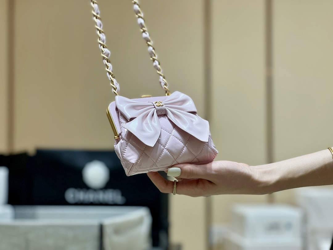 Ellebag super fake Chanel Clutch With Chain AP4028: A Masterpiece of Elegance and Craftsmanship(2024 Dec Updated)-Meilleure qualité de faux sac Louis Vuitton en ligne, réplique de sac de créateur ru