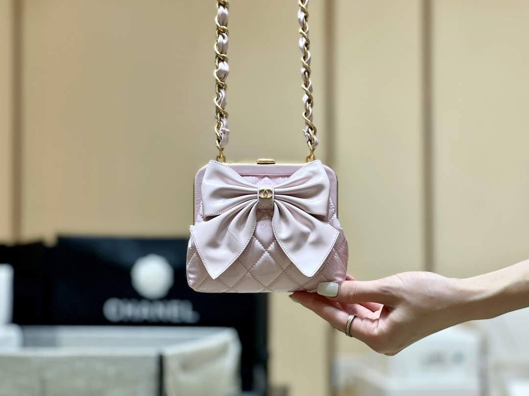 Ellebag super fake Chanel Clutch With Chain AP4028: A Masterpiece of Elegance and Craftsmanship(2024 Dec Updated)-Meilleure qualité de faux sac Louis Vuitton en ligne, réplique de sac de créateur ru