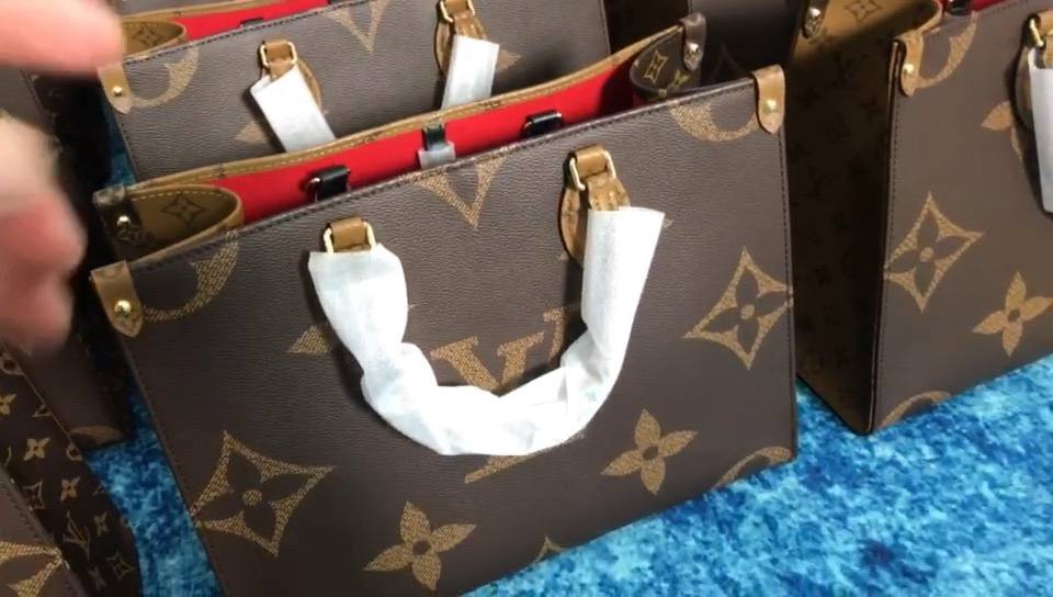 Ellebag’s 1:1 Replica of Louis Vuitton M45321 Onthego Medium Tote – A Perfect Blend of Luxury and Functionality(2024 Dec Updated)-Meilleure qualité de faux sac Louis Vuitton en ligne, réplique de sac de créateur ru