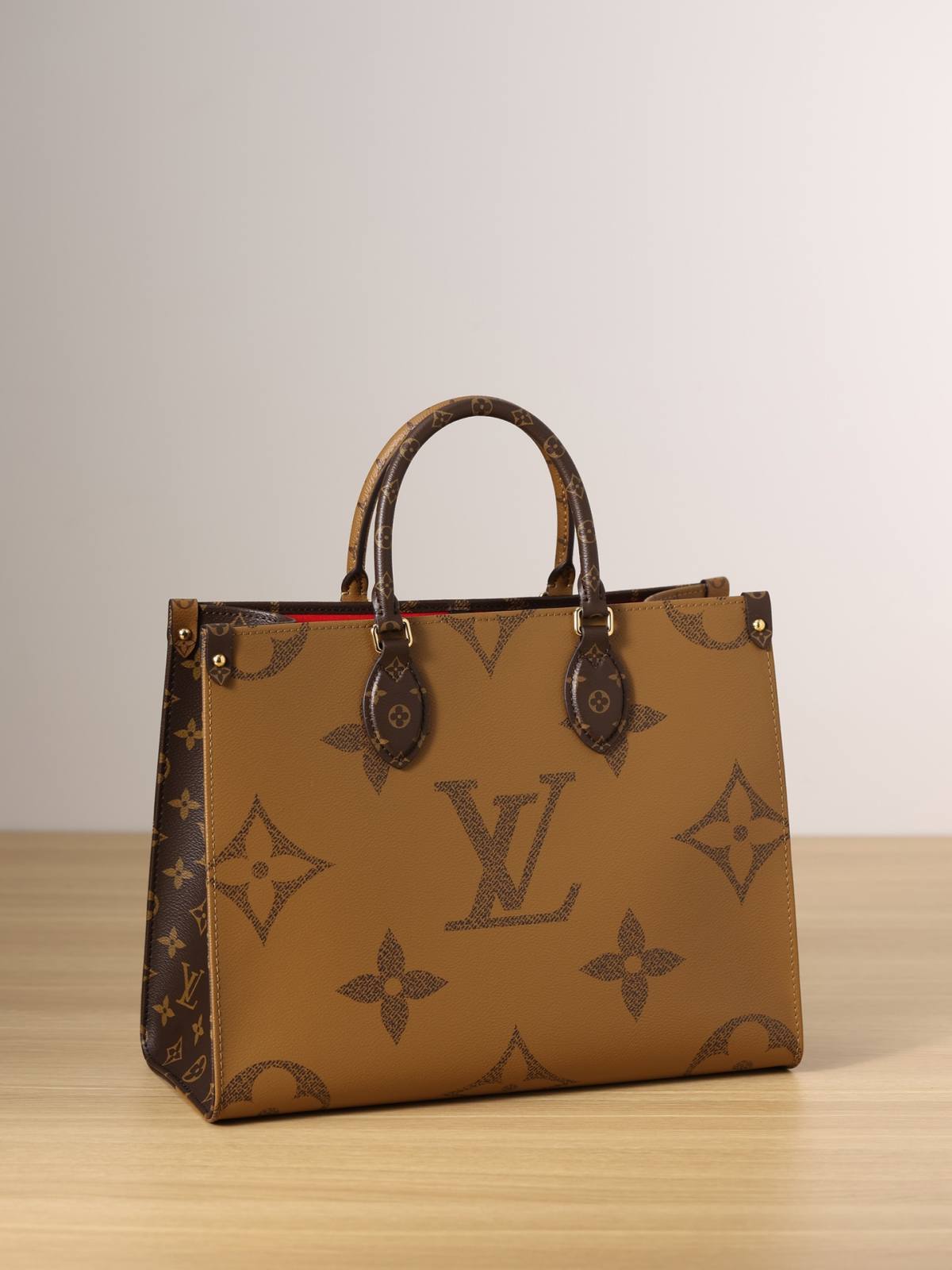 Ellebag’s 1:1 Replica of Louis Vuitton M45321 Onthego Medium Tote – A Perfect Blend of Luxury and Functionality(2024 Dec Updated)-Meilleure qualité de faux sac Louis Vuitton en ligne, réplique de sac de créateur ru