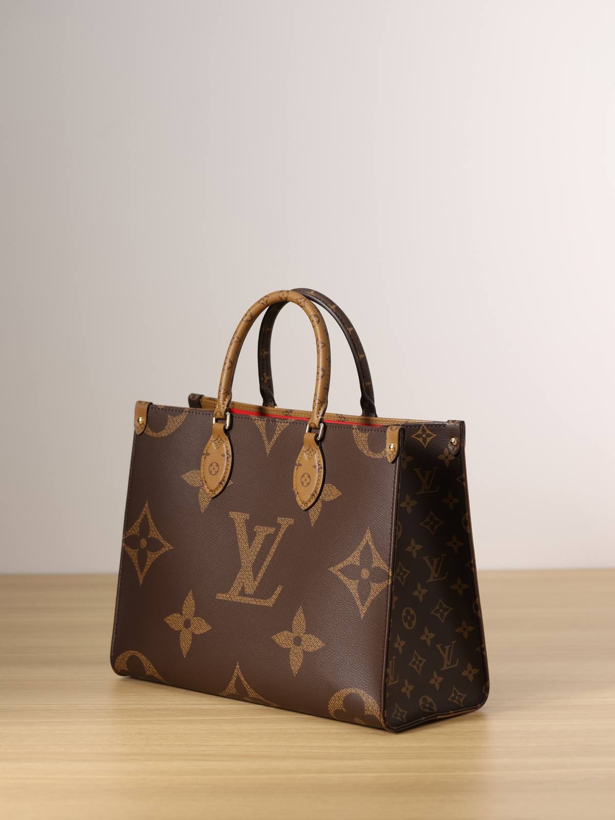 Ellebag’s 1:1 Replica of Louis Vuitton M45321 Onthego Medium Tote – A Perfect Blend of Luxury and Functionality(2024 Dec Updated)-Meilleure qualité de faux sac Louis Vuitton en ligne, réplique de sac de créateur ru