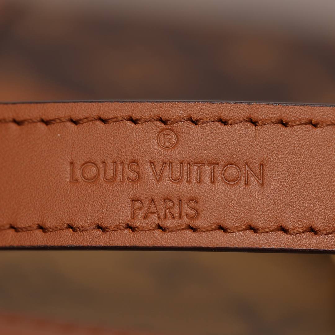 Ellebag’s 1:1 Replica of Louis Vuitton M45555 Dauphine 25cm Handbag(2024 Dec Updated)-Meilleure qualité de faux sac Louis Vuitton en ligne, réplique de sac de créateur ru