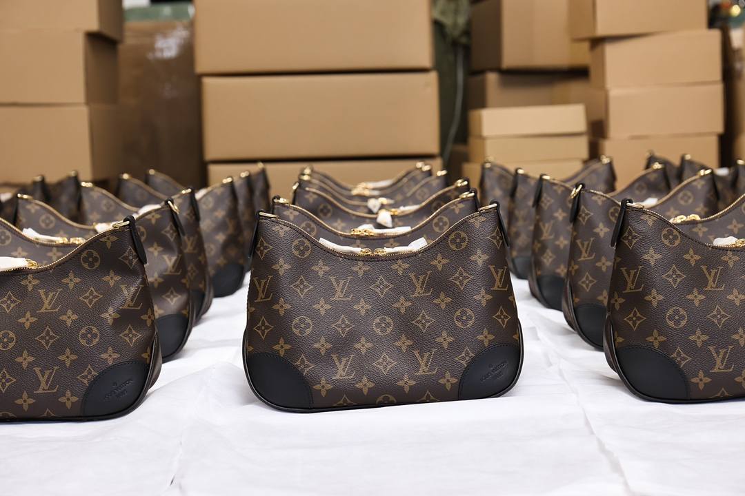 Ellebag’s 1:1 Replica of Louis Vuitton M45831 – The Iconic Monogram Bag Crafted with Authentic Materials(2024 Dec Updated)-Beste Kwaliteit Vals Louis Vuitton Sak Aanlyn Winkel, Replika ontwerper sak ru