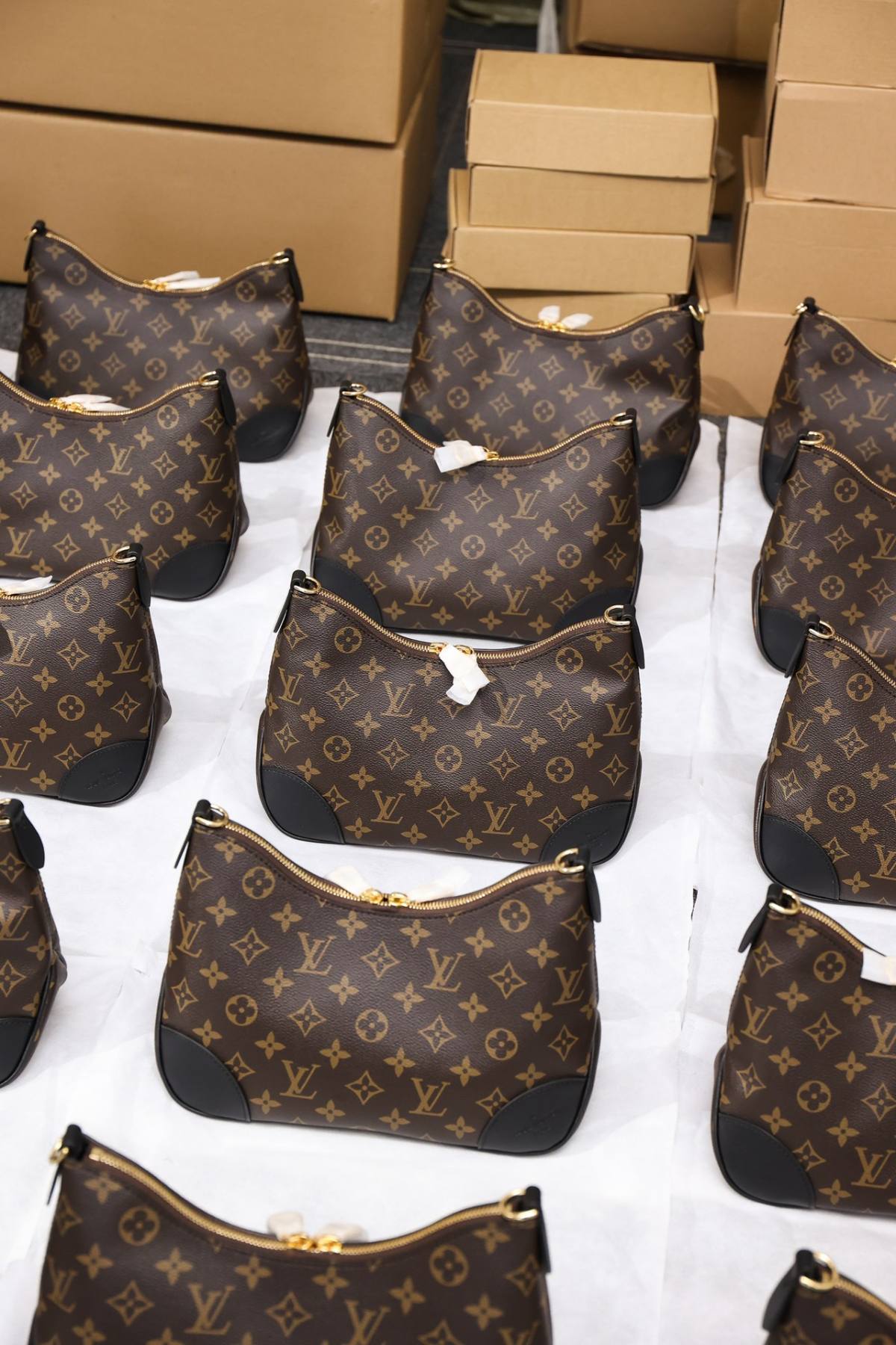 Ellebag’s 1:1 Replica of Louis Vuitton M45831 – The Iconic Monogram Bag Crafted with Authentic Materials(2024 Dec Updated)-Beste Kwaliteit Vals Louis Vuitton Sak Aanlyn Winkel, Replika ontwerper sak ru