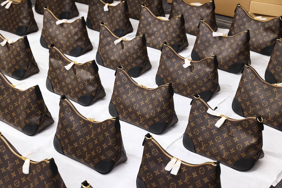 Ellebag’s 1:1 Replica of Louis Vuitton M45831 – The Iconic Monogram Bag Crafted with Authentic Materials(2024 Dec Updated)-Beste Kwaliteit Vals Louis Vuitton Sak Aanlyn Winkel, Replika ontwerper sak ru