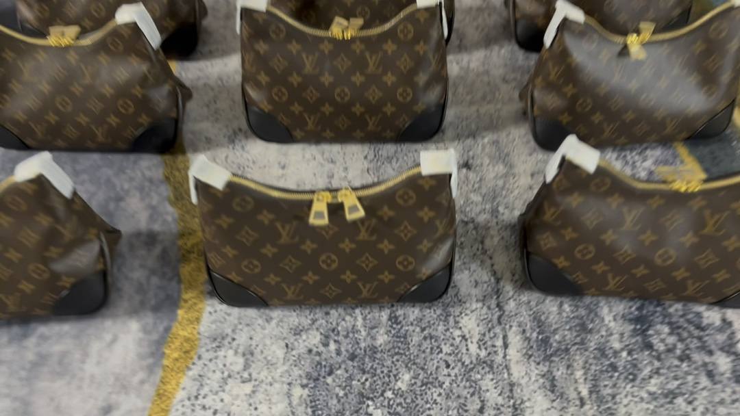 Ellebag’s 1:1 Replica of Louis Vuitton M45831 – The Iconic Monogram Bag Crafted with Authentic Materials(2024 Dec Updated)-Beste Kwaliteit Vals Louis Vuitton Sak Aanlyn Winkel, Replika ontwerper sak ru