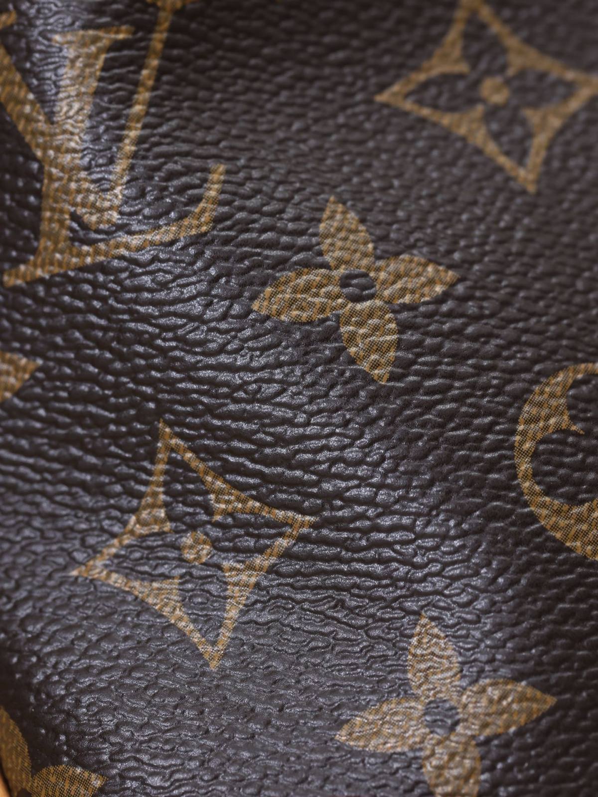 Ellebag’s 1:1 Replica of Louis Vuitton M45832 – The Iconic Cowhide Leather Monogram Bag with Unmatched Craftsmanship(2024 Dec Updated)-Beste Kwaliteit Vals Louis Vuitton Sak Aanlyn Winkel, Replika ontwerper sak ru