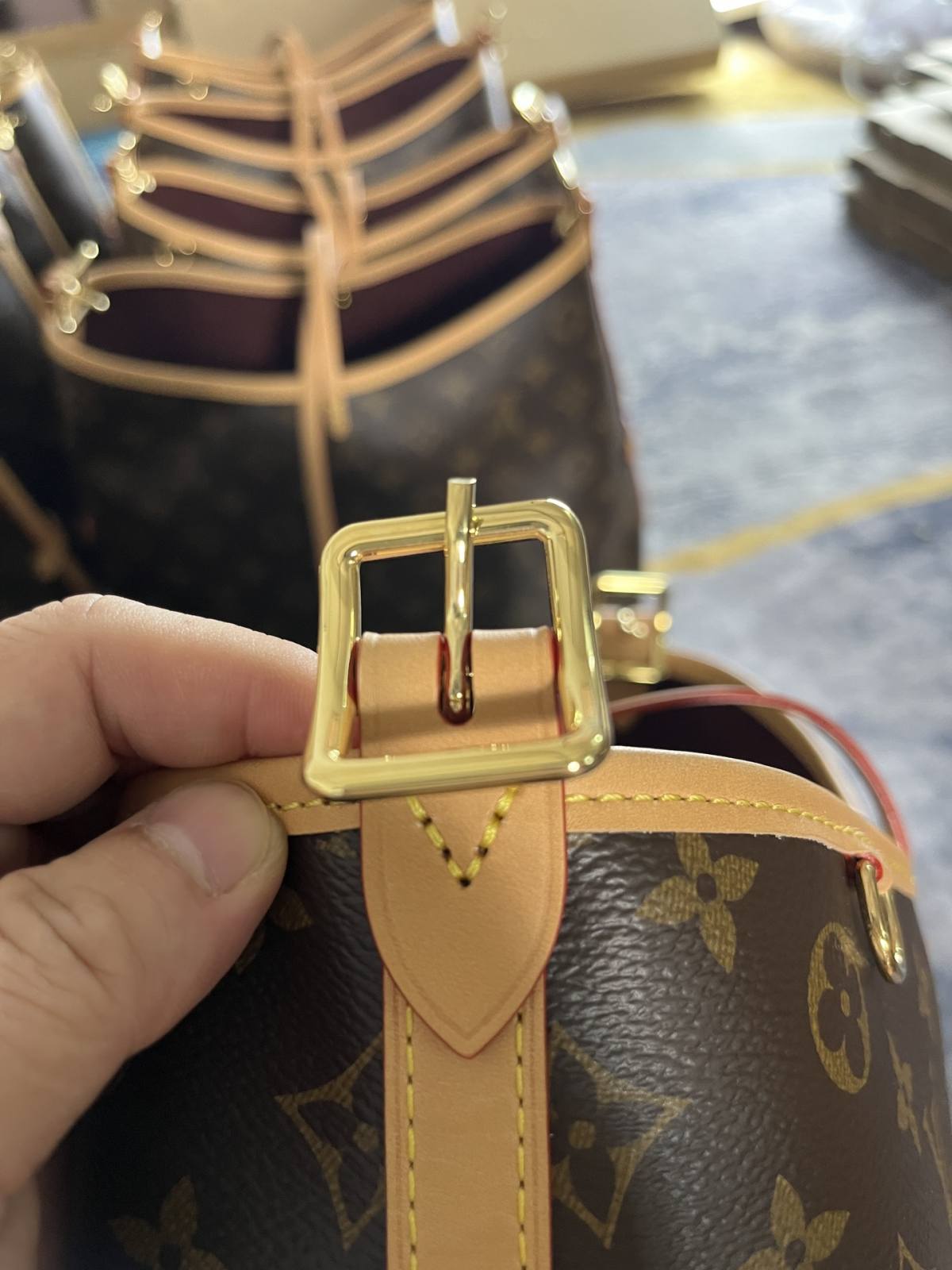 Ellebag’s 1:1 Replica of Louis Vuitton M46203 Carryall Small Handbag(2024 Dec Updated)-Best Quality Fake Louis Vuitton Bag Online Store, Replica designer bag ru