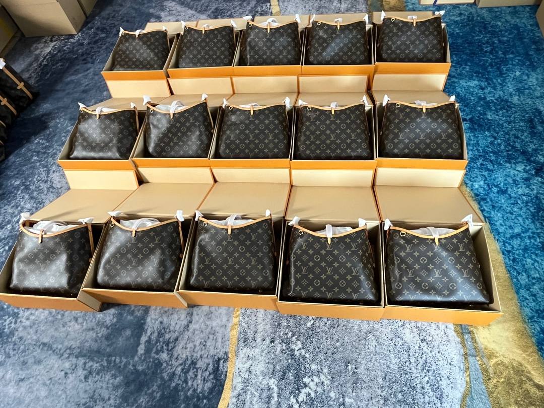 Ellebag’s 1:1 Replica of Louis Vuitton M46203 Carryall Small Handbag(2024 Dec Updated)-Best Quality Fake Louis Vuitton Bag Online Store, Replica designer bag ru