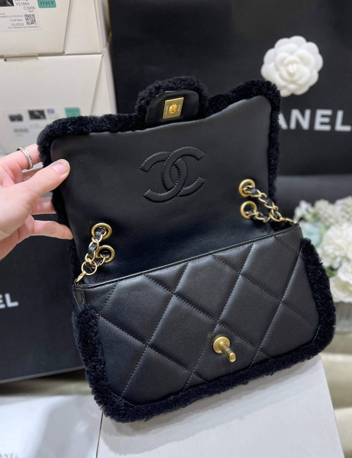 Ellebag super fake Chanel Flap Bag AS514900: Elegance Meets Unparalleled Craftsmanship(2024 Dec Updated)-Best Quality Fake Louis Vuitton Bag Online Store, Replica designer bag ru