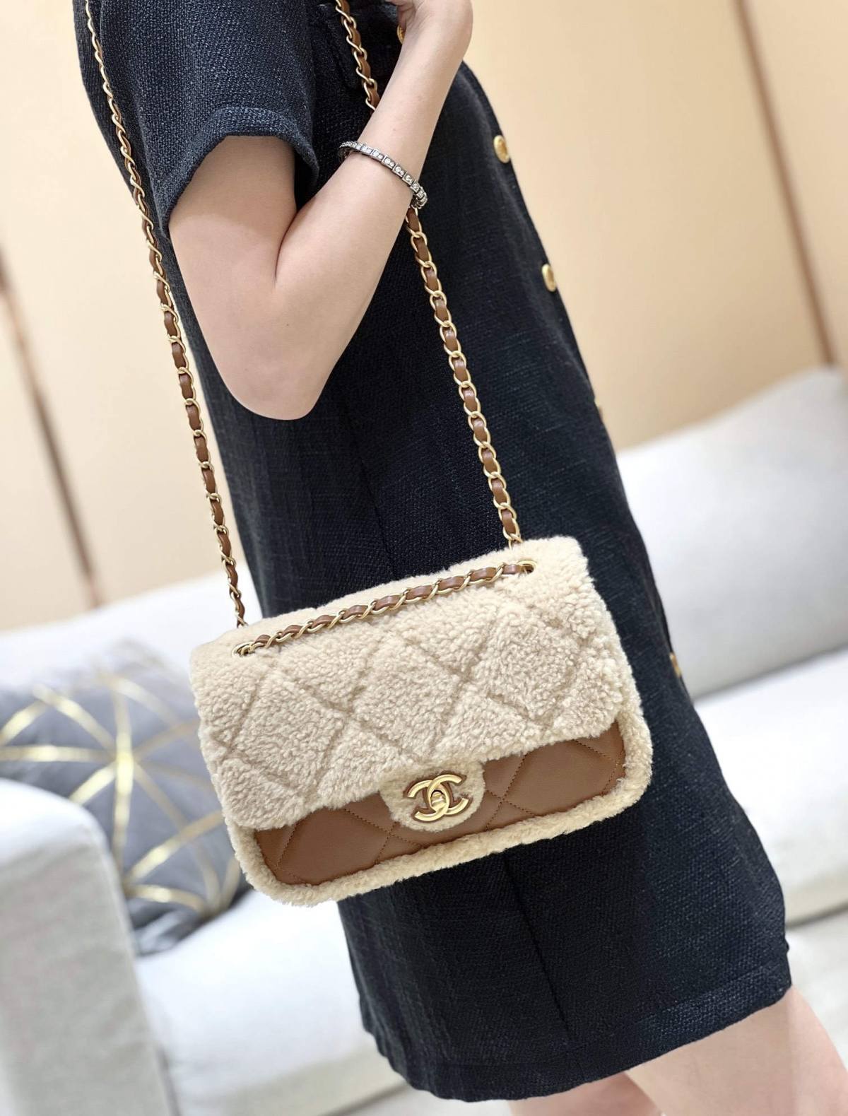 Ellebag super fake Chanel Flap Bag in Shearling Lambskin with Gold-Tone Metal(2024 Dec Updated)-Best Quality Fake Louis Vuitton Bag Online Store, Replica designer bag ru