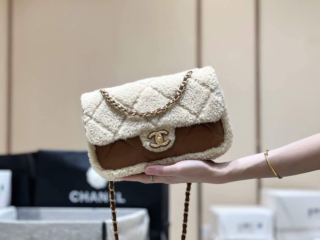 Ellebag super fake Chanel Flap Bag in Shearling Lambskin with Gold-Tone Metal(2024 Dec Updated)-Best Quality Fake Louis Vuitton Bag Online Store, Replica designer bag ru