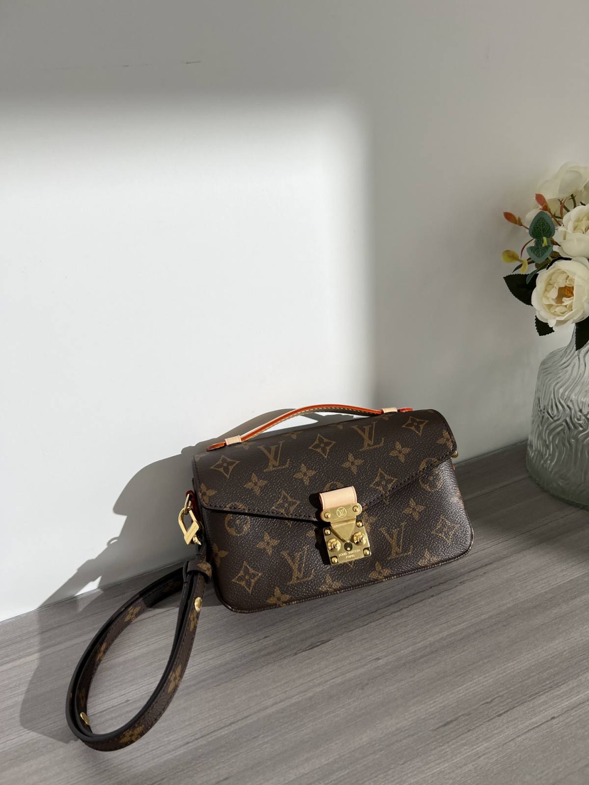 Ellebag’s 1:1 Replica of Louis Vuitton M46279 Pochette Métis East West Handbag(2024 Dec Updated)-Best Quality Fake Louis Vuitton Bag Online Store, Replica designer bag ru