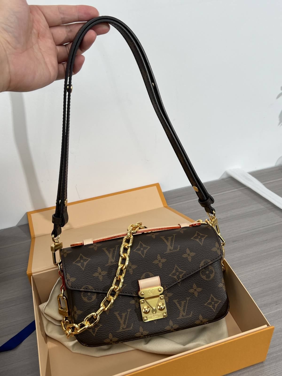 Ellebag’s 1:1 Replica of Louis Vuitton M46279 Pochette Métis East West Handbag(2024 Dec Updated)-Best Quality Fake Louis Vuitton Bag Online Store, Replica designer bag ru