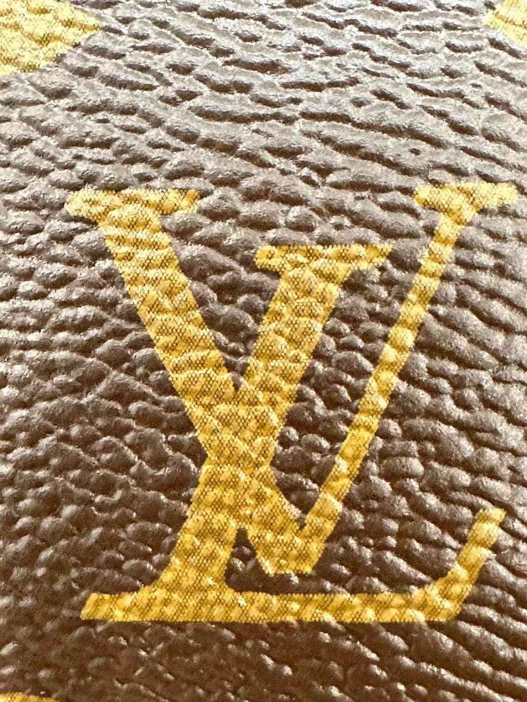 Ellebag’s 1:1 Replica of Louis Vuitton M46358 SIDE TRUNK Handbag: A Masterpiece of Craftsmanship(2024 Dec Updated)-Best Quality Fake Louis Vuitton Bag Online Store, Replica designer bag ru