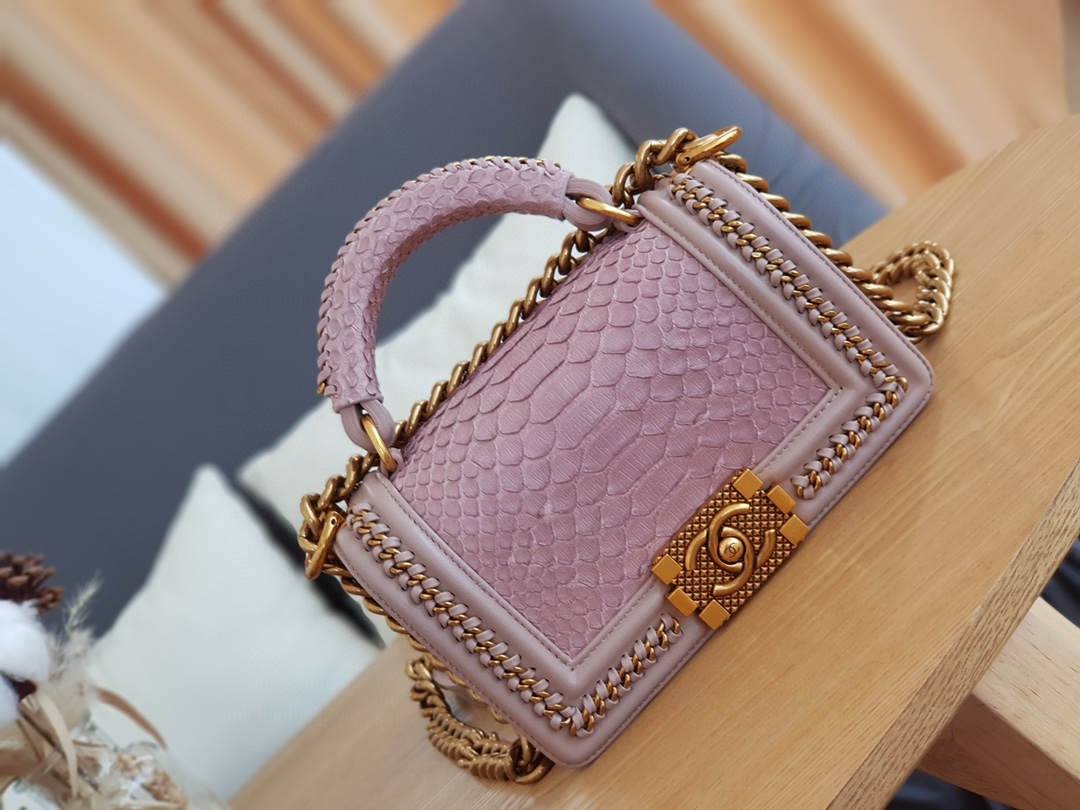 Ellebag super fake Chanel Le Boy Handle Bag: The Elegance of a 20cm Python Leather Handbag(2024 Dec Updated)-Best Quality Fake Louis Vuitton Bag Online Store, Replica designer bag ru