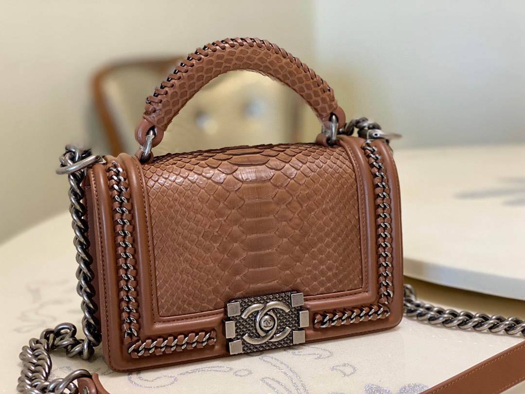 Ellebag super fake Chanel Le Boy Handle Bag: The Elegance of a 20cm Python Leather Handbag(2024 Dec Updated)-Best Quality Fake Louis Vuitton Bag Online Store, Replica designer bag ru