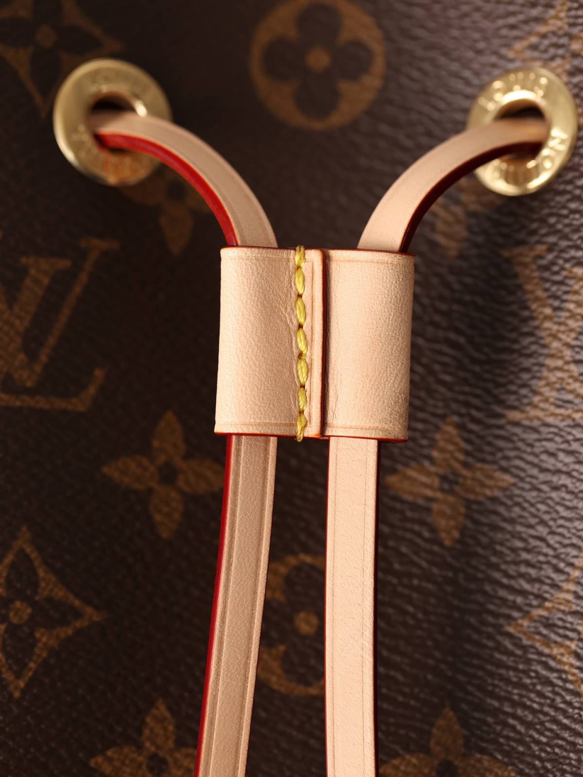 Ellebag’s 1:1 Replica of Louis Vuitton M46581 NÉONOÉ BB Medium Handbag: A Perfect Reproduction of Timeless Elegance(2024 Dec Updated)-Molemo ka ho Fetisisa Lebenkele la Lebenkele la Marang-rang la Fake Louis Vuitton, Replica designer bag ru