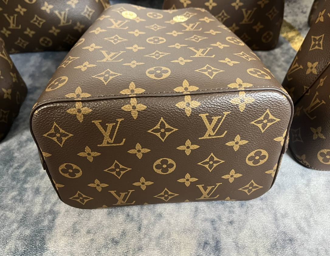 Ellebag’s 1:1 Replica of Louis Vuitton M46581 NÉONOÉ BB Medium Handbag: A Perfect Reproduction of Timeless Elegance(2024 Dec Updated)-Molemo ka ho Fetisisa Lebenkele la Lebenkele la Marang-rang la Fake Louis Vuitton, Replica designer bag ru