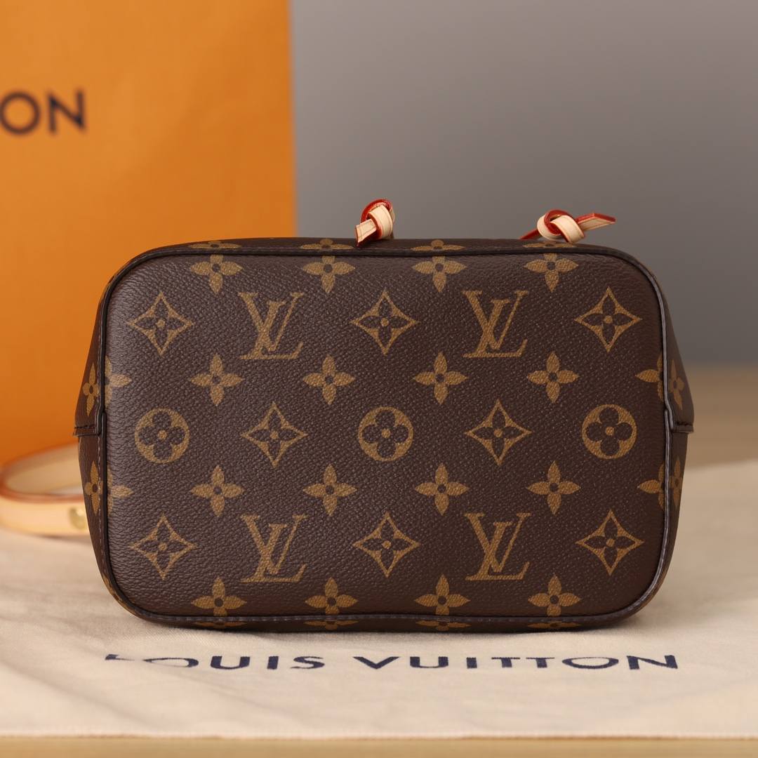 Ellebag’s 1:1 Replica of Louis Vuitton M46581 NÉONOÉ BB Medium Handbag: A Perfect Reproduction of Timeless Elegance(2024 Dec Updated)-Molemo ka ho Fetisisa Lebenkele la Lebenkele la Marang-rang la Fake Louis Vuitton, Replica designer bag ru