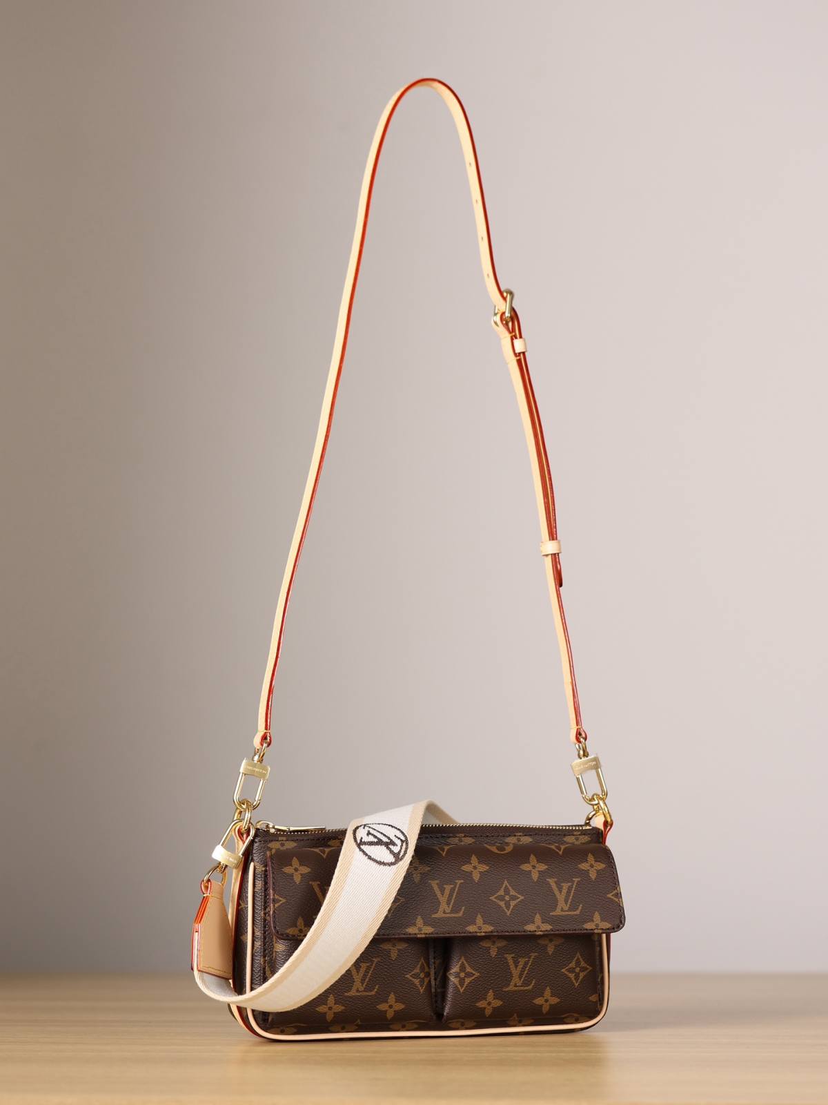 Ellebag’s 1:1 Replica of Louis Vuitton M46999 Vibe Handbag: A Masterpiece of Craftsmanship (2024 Dec updated)-Molemo ka ho Fetisisa Lebenkele la Lebenkele la Marang-rang la Fake Louis Vuitton, Replica designer bag ru