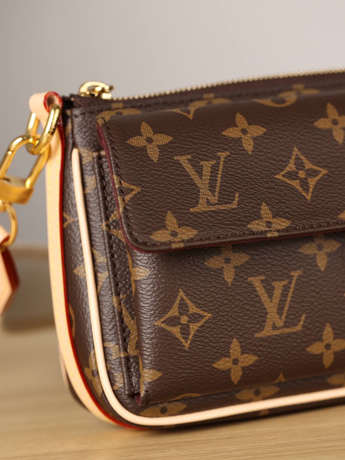 Ellebag’s 1:1 Replica of Louis Vuitton M46999 Vibe Handbag: A Masterpiece of Craftsmanship (2024 Dec updated)-Molemo ka ho Fetisisa Lebenkele la Lebenkele la Marang-rang la Fake Louis Vuitton, Replica designer bag ru