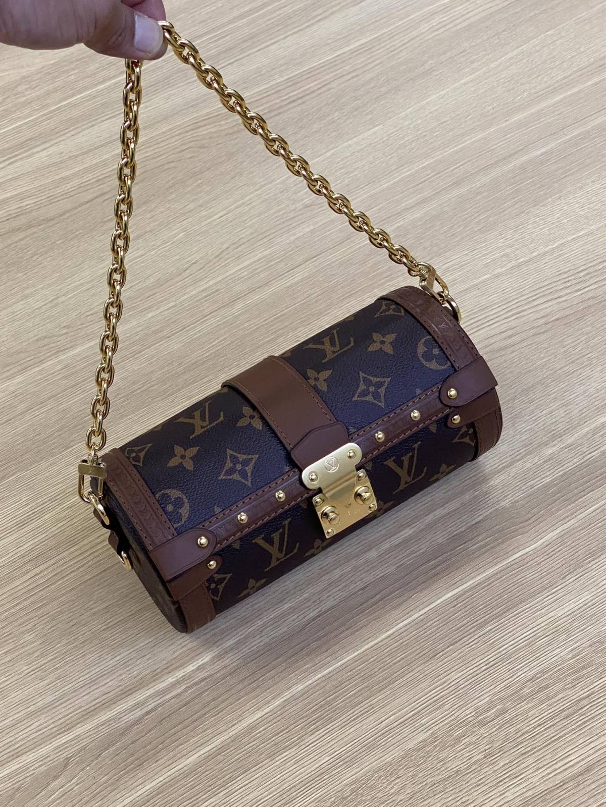 Ellebag’s 1:1 Replica of Louis Vuitton M58655 Papillon – Perfecting the Monogram Craftsmanship (2024 Dec updated)-Best Quality Fake Louis Vuitton Bag Online Store, Replica designer bag ru