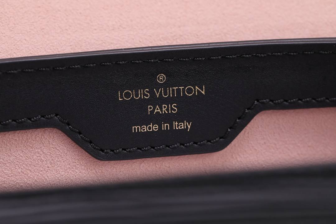 Ellebag’s 1:1 Replica of Louis Vuitton M58655 Papillon Trunk – A Timeless Barrel-Shaped Masterpiece(2024 Dec Updated)-Best Quality Fake Louis Vuitton Bag Online Store, Replica designer bag ru