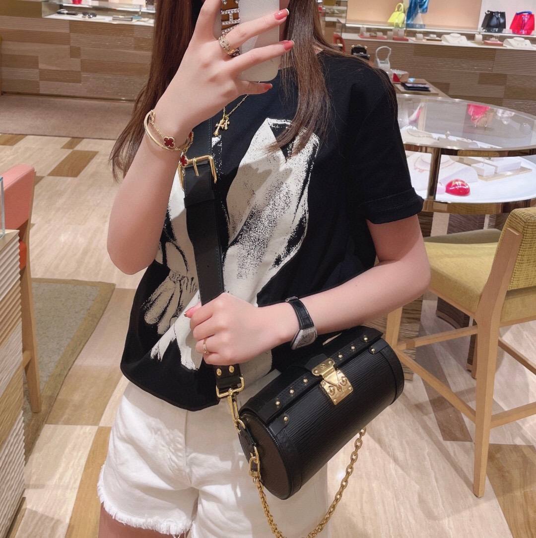 Ellebag’s 1:1 Replica of Louis Vuitton M58655 Papillon Trunk – A Timeless Barrel-Shaped Masterpiece(2024 Dec Updated)-Best Quality Fake Louis Vuitton Bag Online Store, Replica designer bag ru