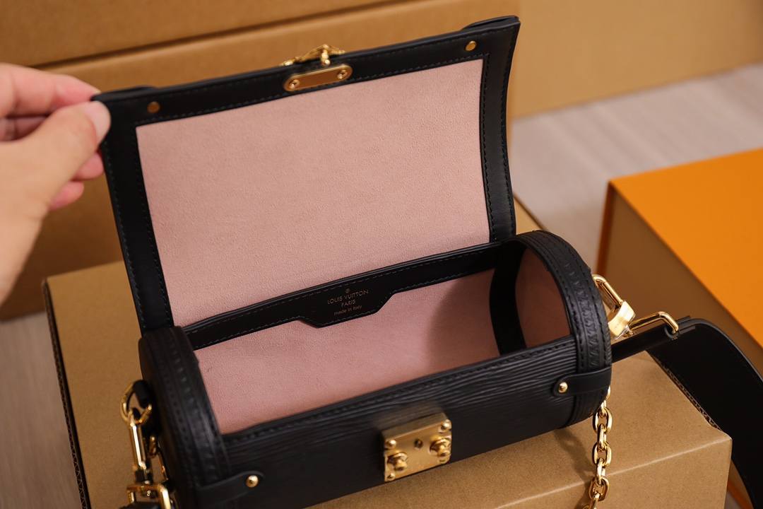 Ellebag’s 1:1 Replica of Louis Vuitton M58655 Papillon Trunk – A Timeless Barrel-Shaped Masterpiece(2024 Dec Updated)-Best Quality Fake Louis Vuitton Bag Online Store, Replica designer bag ru