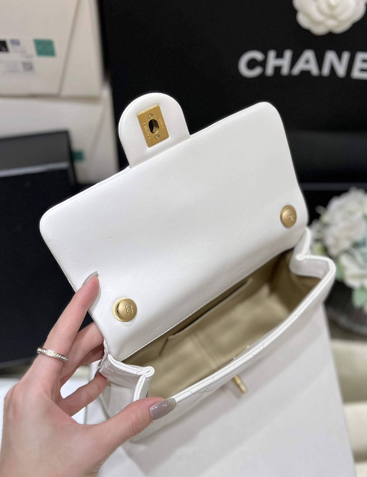 Ellebag super fake Chanel Small Flap Bag AS4861: A Reflection of Timeless Craftsmanship(2024 Dec Updated)-Best Quality Fake Louis Vuitton Bag Online Store, Replica designer bag ru