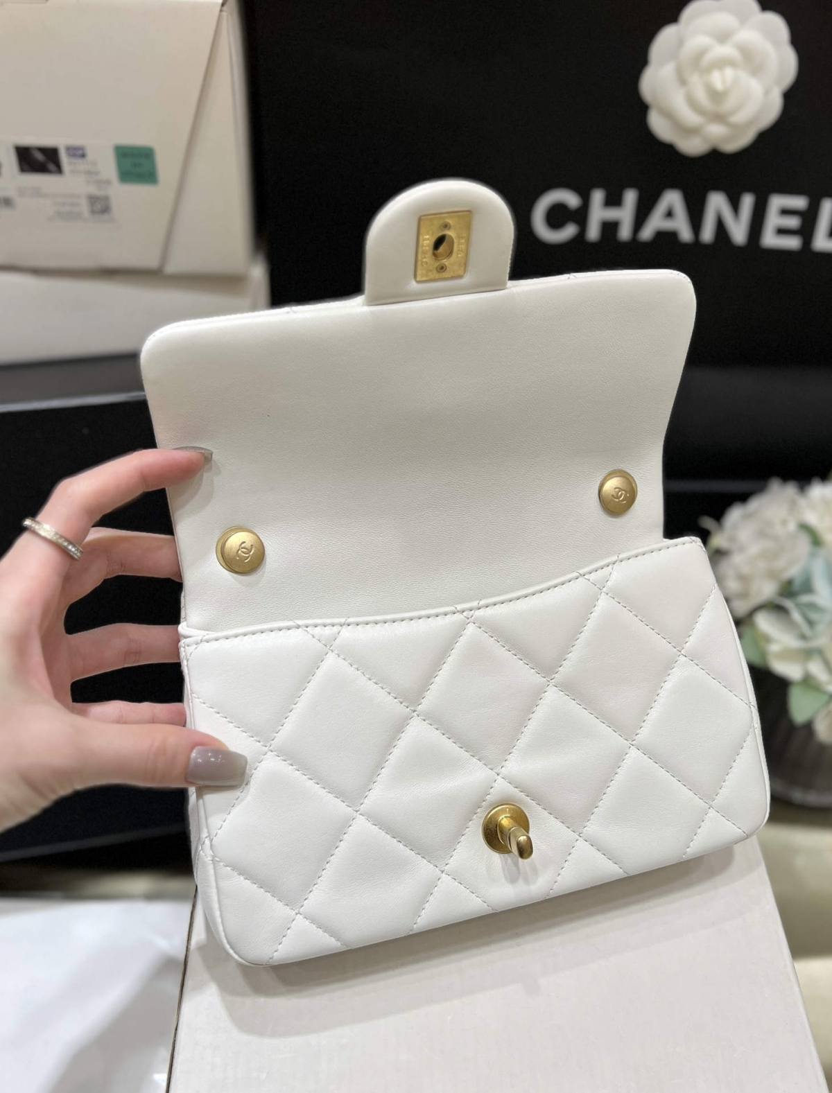 Ellebag super fake Chanel Small Flap Bag AS4861: A Reflection of Timeless Craftsmanship(2024 Dec Updated)-Best Quality Fake Louis Vuitton Bag Online Store, Replica designer bag ru